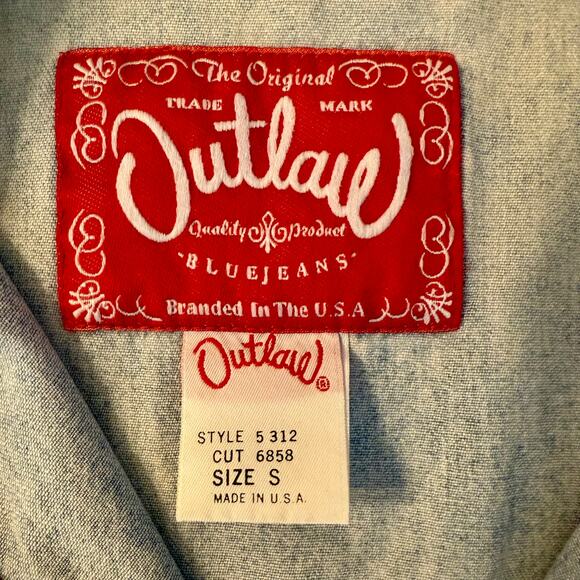 Vintage Outlaw Denim Shirt Women's Small USA Made Light Wash Western Jean Top - Picture 5 of 12